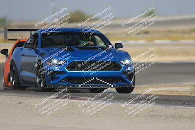 media/Sep-20-2025-Extreme Speed (Sat) [[1fcc23683c]]/Orange (Mid Intermediate)/Session 1 (Sunset)/
